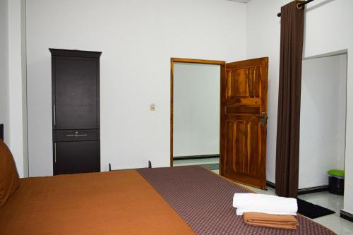 Deluxe Family Room image 8