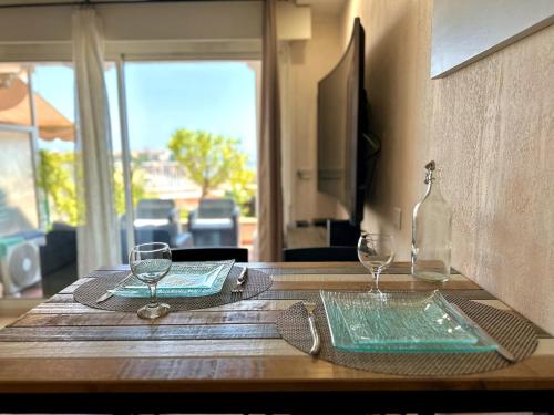 Charmant studio, piscine, vue mer proche Monaco in Cap-d'Ail