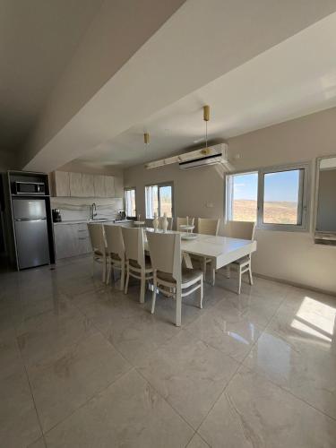 " ARADA " Luxury House in อาราด