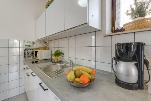 Apartment image 10