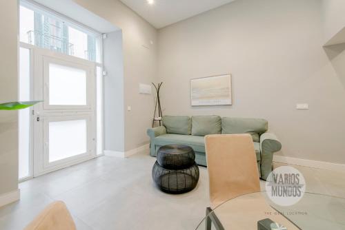 Modern Design Apt para 7 en Cortes-Museo del Prado - image 2