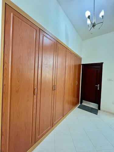 Robin House Dubai Mix Dormitory-Hamria, Dubai (photo 7)