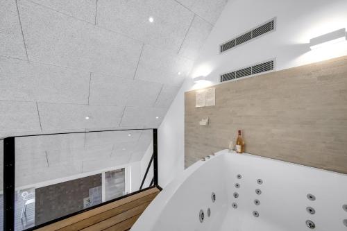 Buitenkant, Dream House With Pool, Whirlpool And Activity Room in Ringkøbing