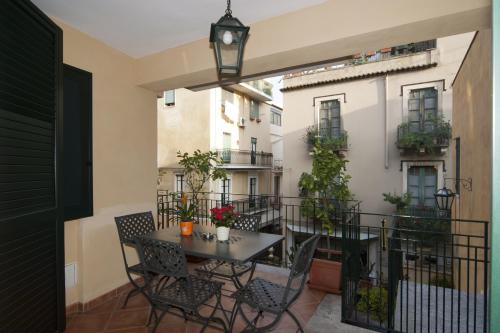 Two-Bedroom Apartment image 6
