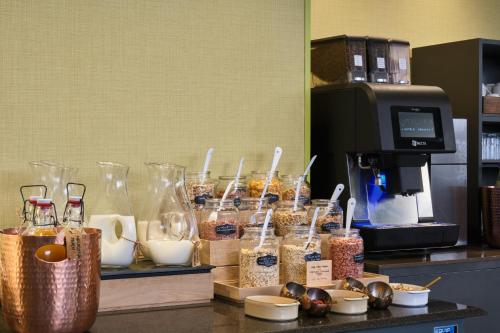 Catalonia Park Putxet - image 11