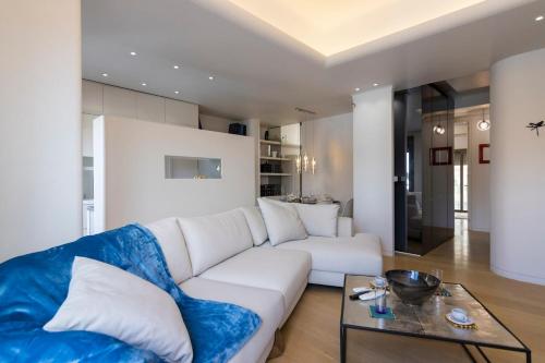 Culture and Luxury 2bed Flat with Acropolis Views, Atene