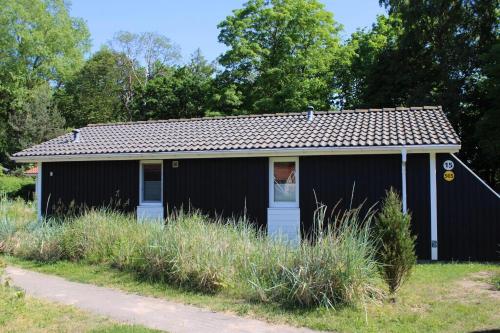 2 bedrooms, 2 beds
