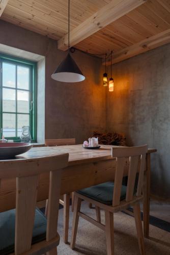 מתקני המלון, Fiskahúsið - Waterfront Cabin - Stunning Views (Fiskahusið - Waterfront Cabin - Stunning Views) in Hoyvík