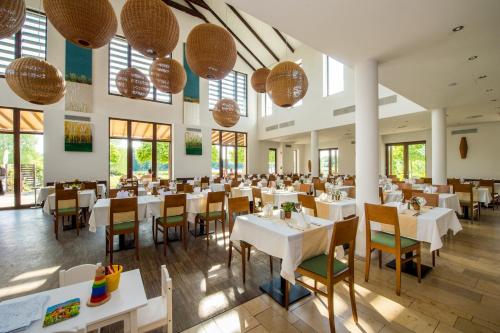 Tisza Balneum Hotel - image 9