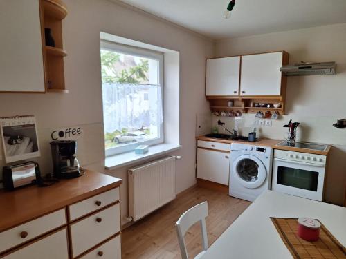 廚房, Ferienwohnung Korneuburg bei Wien -2 in 科爾內伯格