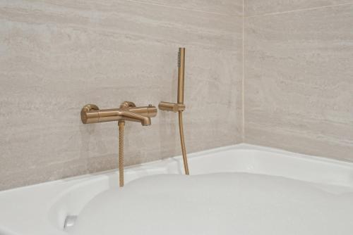 Lavie Maison Central & Hot Tub, Bordeaux (Foto 10)