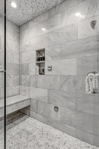 Three-Bedroom Apartment image 10