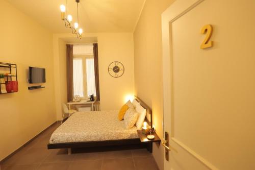 B&B Scarlatti 60 - image 2