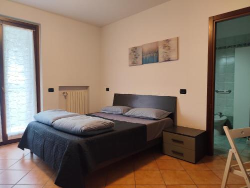 Two-Bedroom Apartment image 6