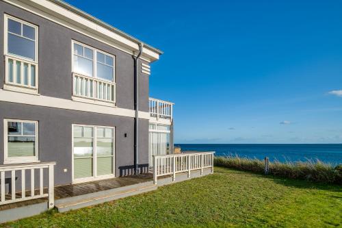 Ngoại cảnh khách sạn, Land`s End - Blick auf die freie Ostsee, Sauna, Wintergarten, Elektro Grill in Olpenitz