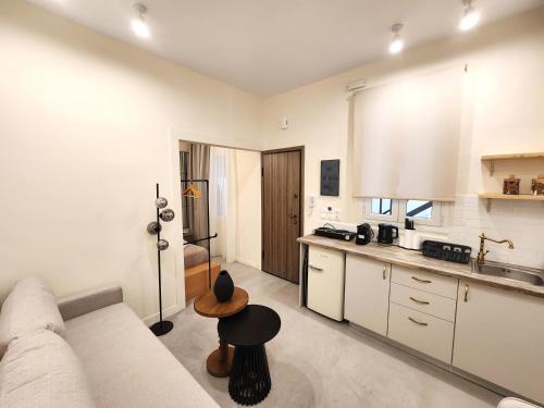 Standard Studio image 10