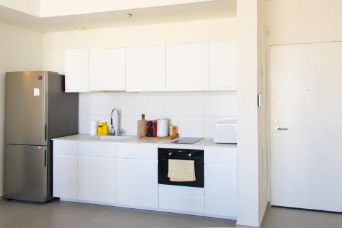 Spacious New 1BD Levinski Florentin Spacious New 1BD Levinski Florentin