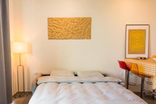 Spacious New 1BD Levinski Florentin Spacious New 1BD Levinski Florentin