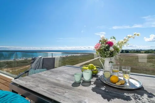 BeachViewTwo- 3OG, Meerblick, Balkon, Kamin, Sauna in Olpenitz, Deutschland