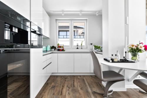 Ferienwohnung Leuchtfeuer 4.4km von Kiekut entfernt