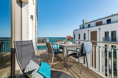 balkon/terras, Ocean Place- 3 OG, Balkon, Blick ins Gruene, Kamin in Olpenitz