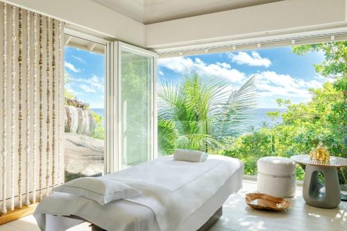 Cheval Blanc Seychelles – Anse Takamaka