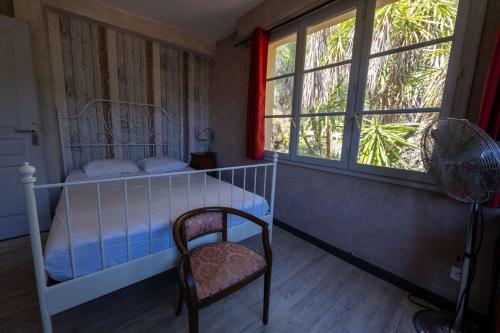Three-Bedroom Apartment image 5