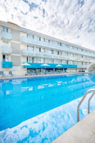 泳池, Aparthotel Ona Palamós (Aparthotel Ona Palamos) in 帕拉莫斯