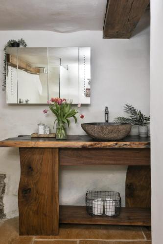 NEW Luxury Devon Barn Conversion in Georgeham