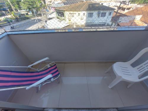 One-Bedroom Apartment image 10