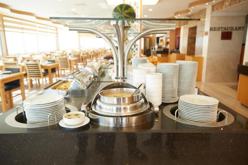 Ilkbal Deluxe Hotel Istanbul - image 9