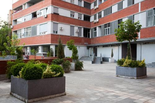 Belle Apartments-Elegance Apartments - image 9