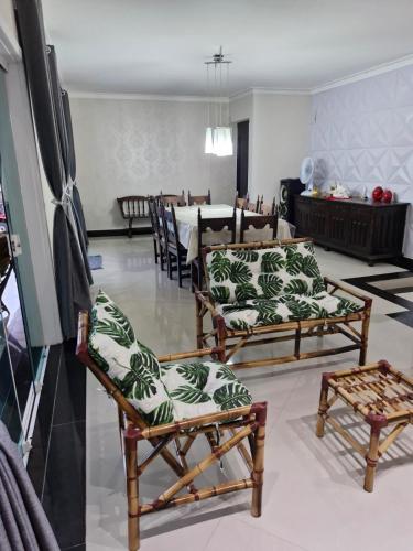 Veloso casa amarela in หาดเวโลโซ