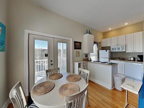 Seahawk South B in Fort Morgan