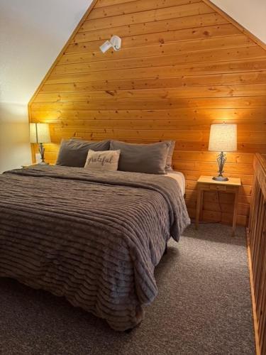 Susitna River Lodging, Suites