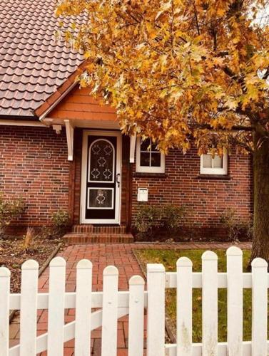 Haus Strandstr Leuchtturm 03 in Norddeich