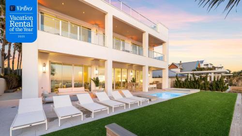 Six-Bedroom House