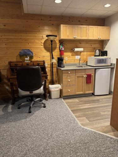 Susitna River Lodging, Suites - 주방