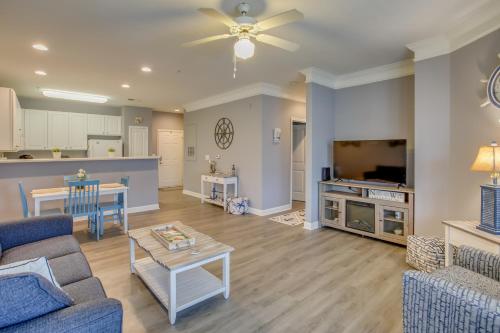 Updated Condo Golf and Indoor and Outdoor Pool Access - image 12