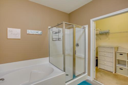 Updated Condo Golf and Indoor and Outdoor Pool Access - image 7