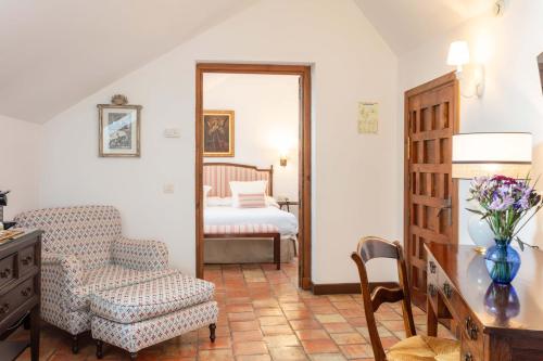Hotel Puerta de la Luna - image 11