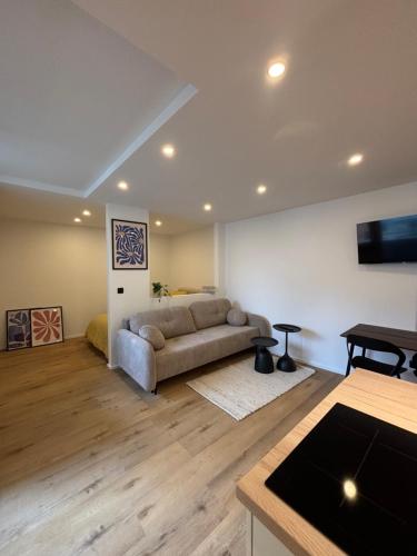 NEW - Augsburg - Hauptbahnhof - 4 Guests, Augsburg (zdjęcie 9)