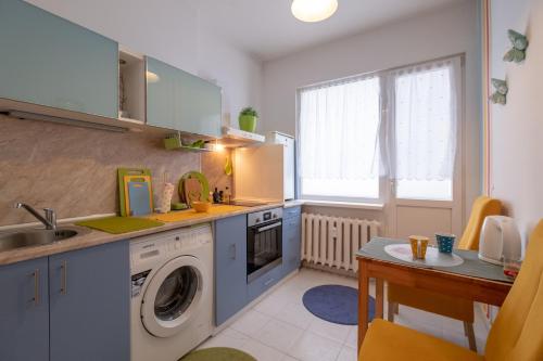 Little HoMe with a Park View by Flat Mаnager, Sofia (Foto 9)