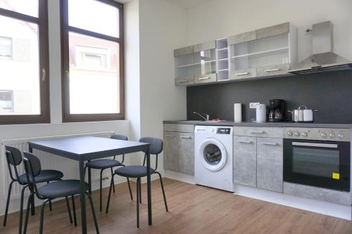 Kitchen, 11 Monteursapartments zur Alleinnutzung in Klingenberg am Main