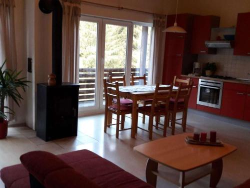 Iekārtas, Type C Comfortable holiday residence in Grossbreitenbach