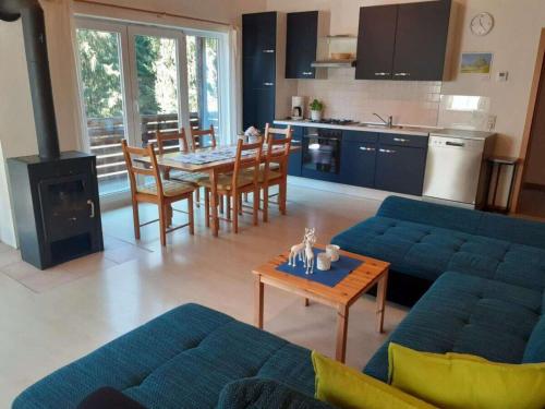 Type C Comfortable holiday residence in Grossbreitenbach