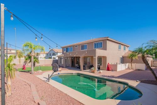 Family Fun Retreat Mesa AZ w Pool