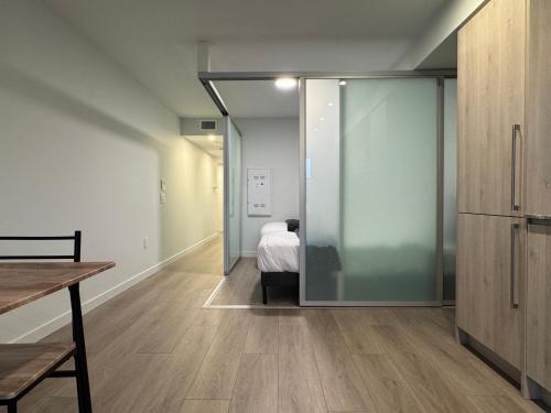 Deluxe Double Room (2 Adults + 1 Child) image 6