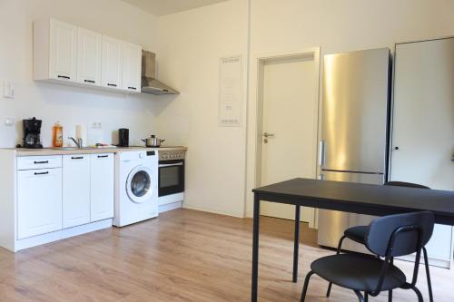 Kitchen, 11 Monteursapartments zur Alleinnutzung in Klingenberg am Main