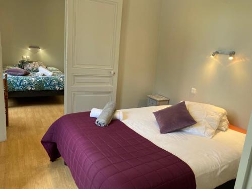 Les Platanes – Montfaucon-en-Velay, OH